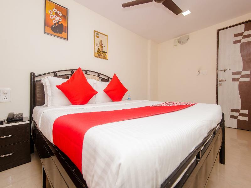 Oyo Flagship 756 Hotel Sarang Heritage Navi Mumbai Exteriör bild